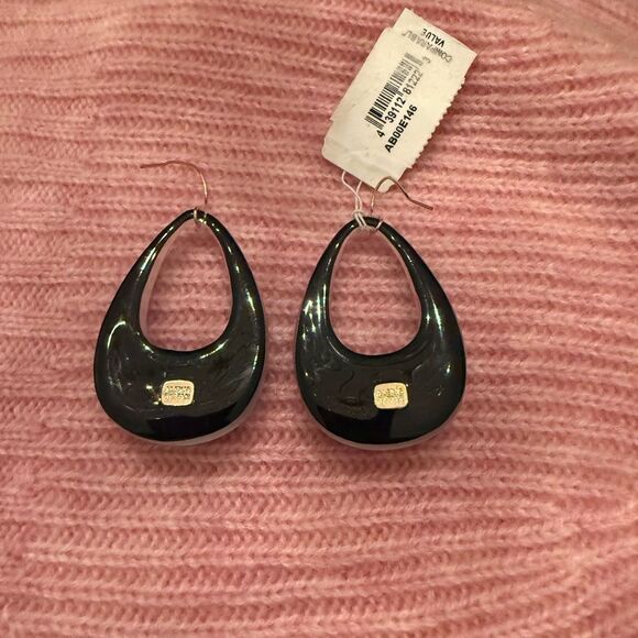 ALEXIS Bittar Lilac/Purple Lucite Link Wire
Earrings ⭐️read description - Picture 4 of 7